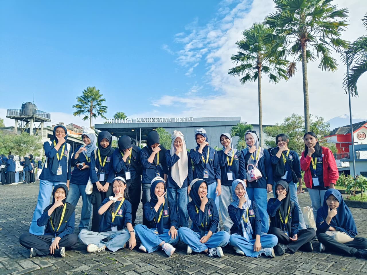 OUTING CLASS